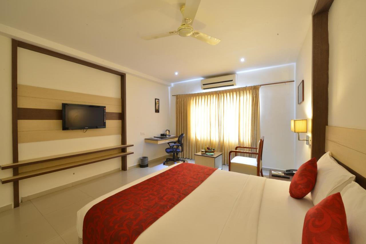 Srm Hotel Тутикорин Экстерьер фото
