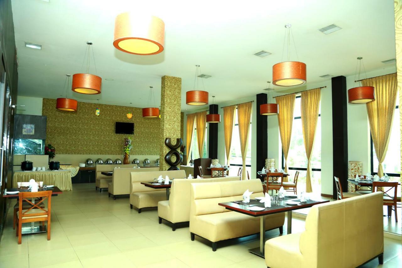 Srm Hotel Тутикорин Экстерьер фото